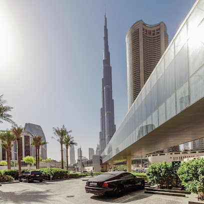 Dubai Mall Metro Bus Stop Landside 1